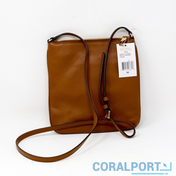 Michael Kors Riley Small Pebbled Leather Crossbody - Picture 2 of 4